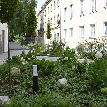 Homewell Stare Apartament *